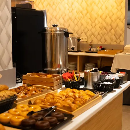 מלון Puerta Del Mar - Adults Recommended